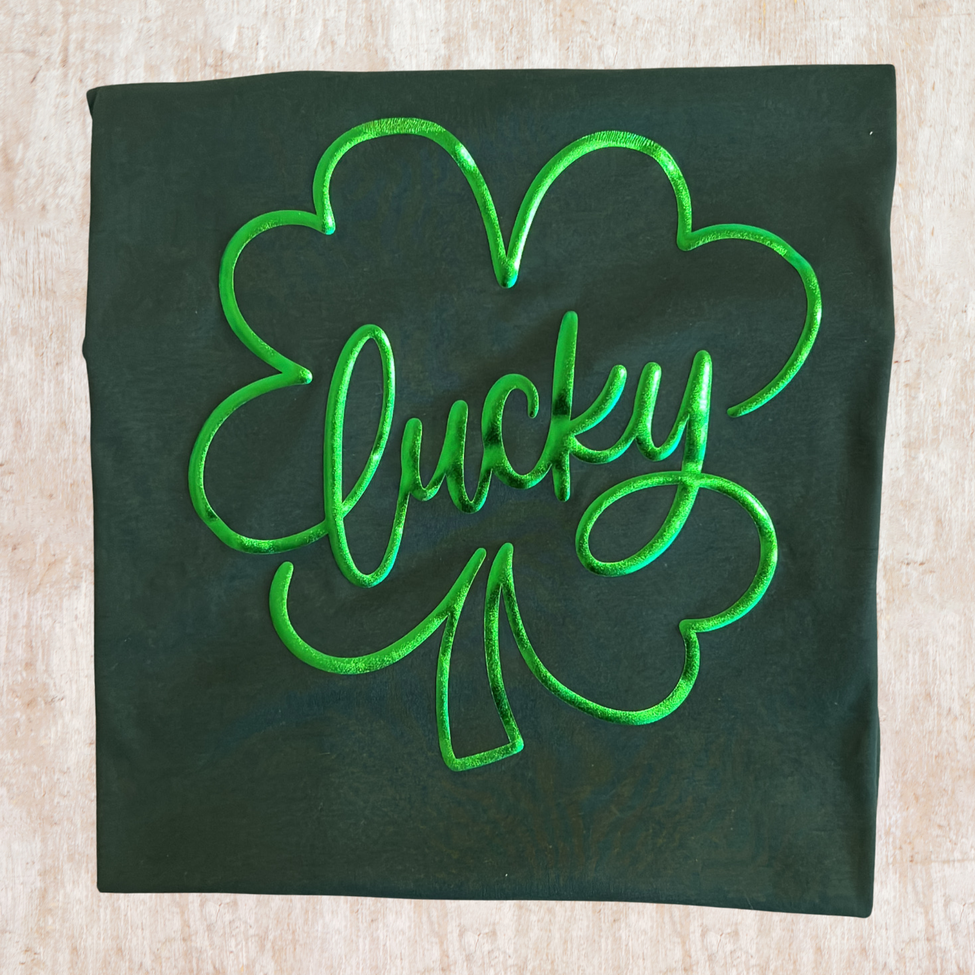 Lucky Clover Metallic Puff